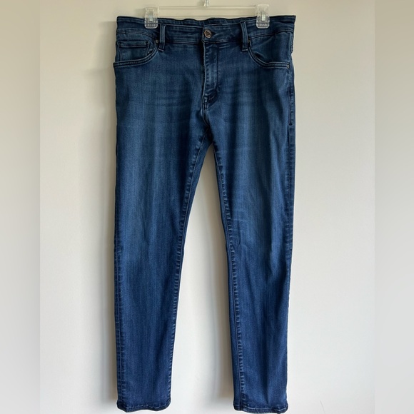 34 Heritage Men’s Charisma Relaxed Straight Mid Jeans - Picture 3 of 6
